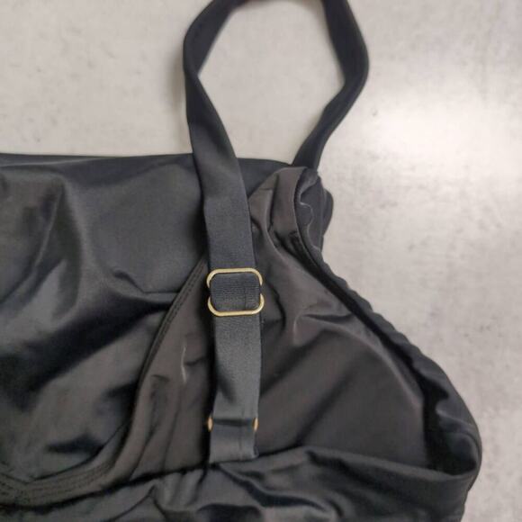 NWT Mindy X Andie Marco Black V-Neck Adjustable Straps One Piece Swimsuit MT - Picture 3 of 9